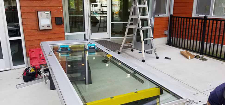 storefront door glass replacement Naperville, IL